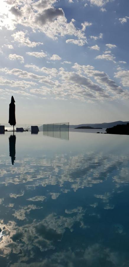 Holiday Hvar Lux Basina ภายนอก รูปภาพ