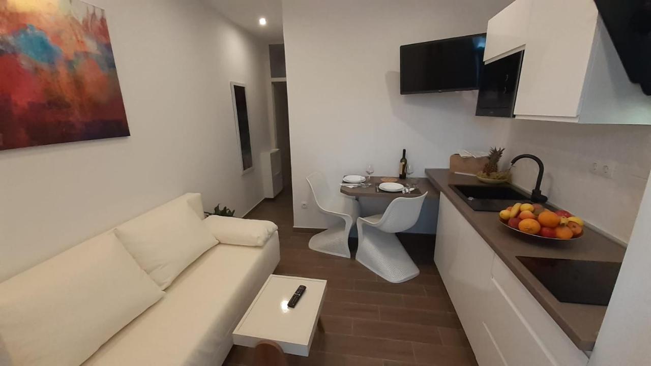 Holiday Hvar Lux Basina ภายนอก รูปภาพ