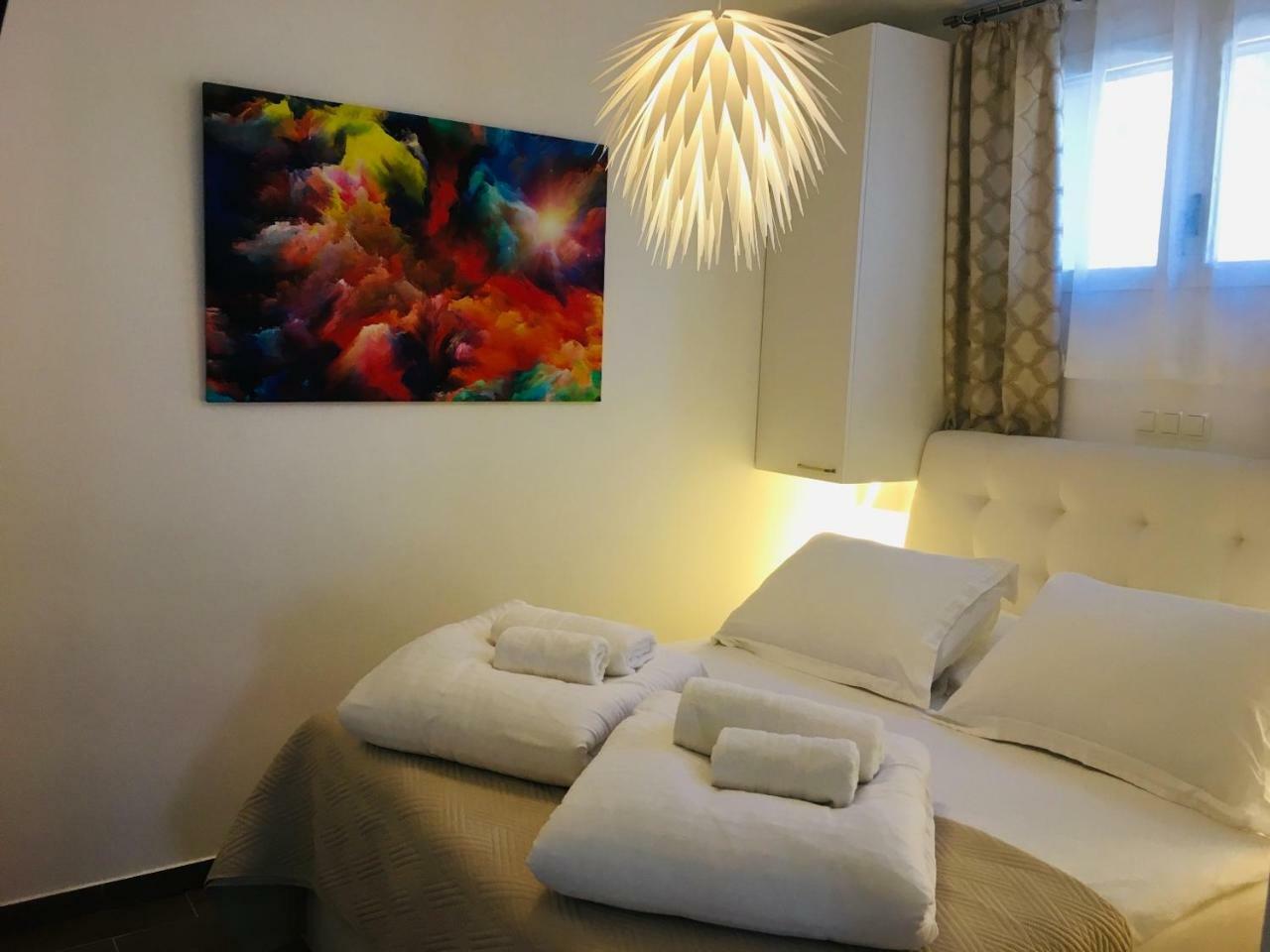 Holiday Hvar Lux Basina ภายนอก รูปภาพ